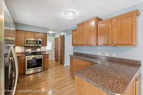 Kitchen - 6401 Marscot Dr, Lansing, MI 48911 photo 1 of 4