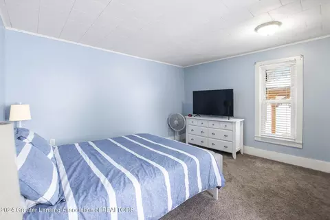 605 S Maple Ave, Maple Rapids, MI 48853 photo 12