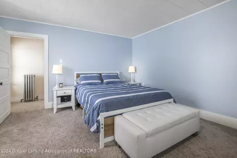 605 S Maple Ave, Maple Rapids, MI 48853 photo 11