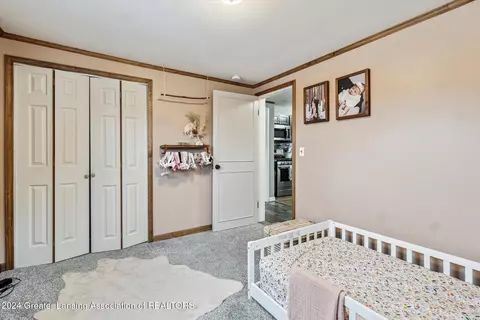 Bedroom - 1798 E Maple Rapids Rd, Saint Johns, MI 48879 photo 5 of 5