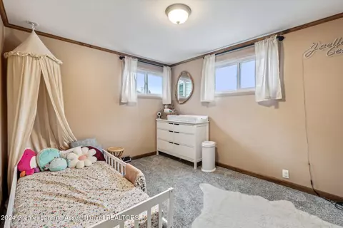 Bedroom - 1798 E Maple Rapids Rd, Saint Johns, MI 48879 photo 4 of 5
