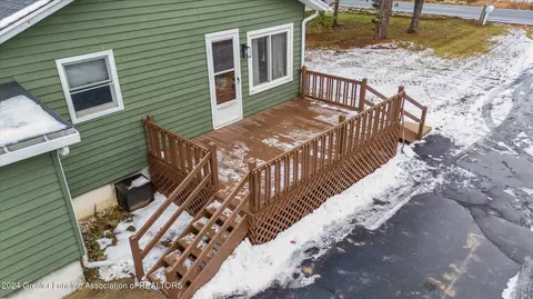 Exterior - 1798 E Maple Rapids Rd, Saint Johns, MI 48879 photo 8 of 8