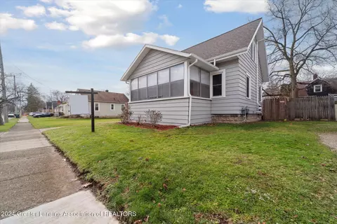 Exterior - 1135 Hapeman St, Lansing, MI 48915 photo 1 of 4