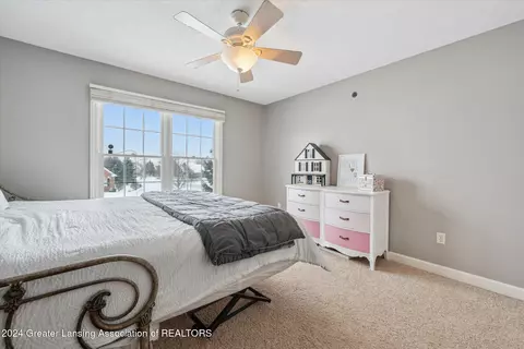 Bedroom - 12742 Ospreys Way, Dewitt, MI 48820 photo 5 of 8