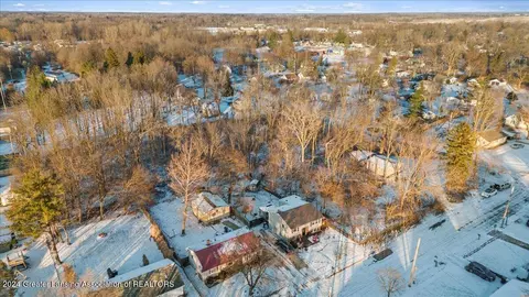 Vl Walker, Lansing, MI 48906 photo 6