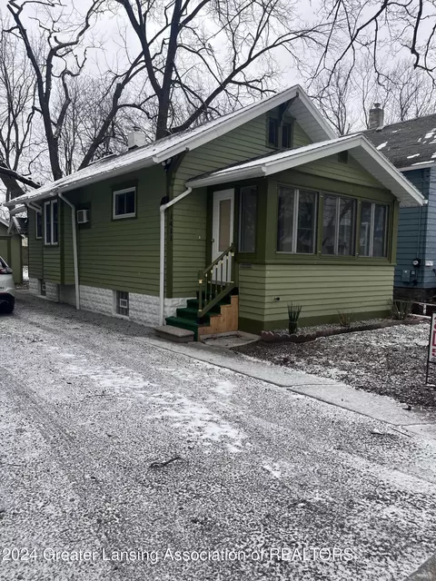 1411 Illinois Ave, Lansing, MI 48906