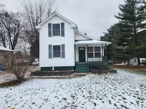 2801 Turner St, Lansing, MI 48906
