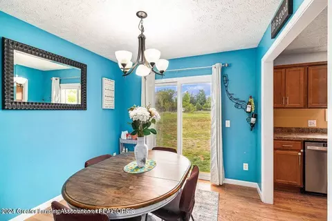 7619 Taragreen Dr, Lansing, MI 48917 photo 7