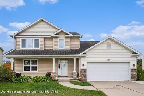 7619 Taragreen Dr, Lansing, MI 48917 photo 3