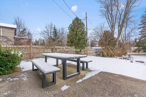 Exterior - 6239 W Reynolds Rd, Haslett, MI 48840 photo 5 of 11
