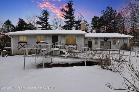 12770 Colby Lake Rd, Laingsburg, MI 48848