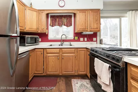 Kitchen - 2334 Webster Rd, Lansing, MI 48917 photo 1 of 2