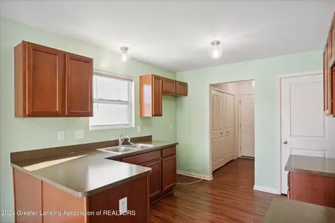 Entry Way - 33224 Sienna Dr, Romulus, MI 48174 photo 5 of 6