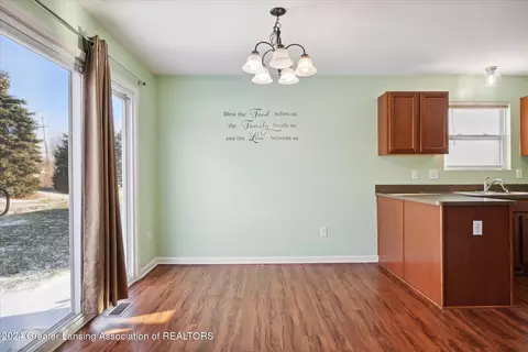 Dining - 33224 Sienna Dr, Romulus, MI 48174 photo 2 of 2