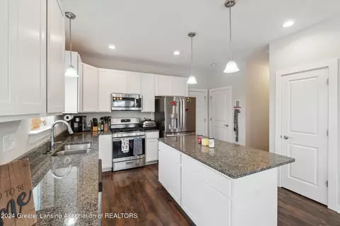 Kitchen - 1767 E Colony Rd, Saint Johns, MI 48879 photo 1 of 3