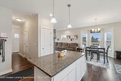 Entry Way - 1767 E Colony Rd, Saint Johns, MI 48879 photo 3 of 5