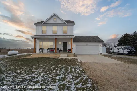 Exterior - 1767 E Colony Rd, Saint Johns, MI 48879 photo 2 of 8