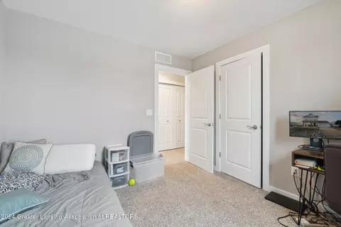 Bedroom - 1767 E Colony Rd, Saint Johns, MI 48879 photo 5 of 7