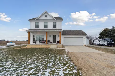 Exterior - 1767 E Colony Rd, Saint Johns, MI 48879 photo 5 of 8