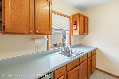 Kitchen - 108 E Gier St, Lansing, MI 48906 photo 1 of 2