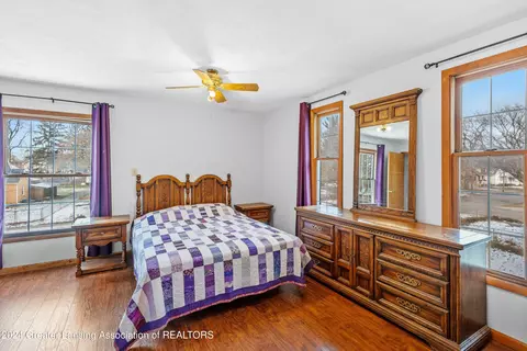 Bedroom - 108 E Gier St, Lansing, MI 48906 photo 1 of 8