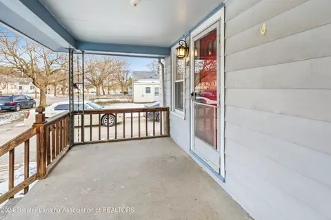 Exterior - 108 E Gier St, Lansing, MI 48906 photo 2 of 8