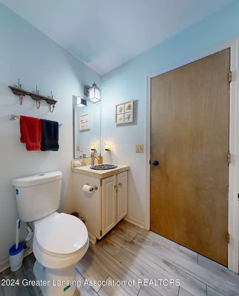 Bath - 4122 Cornell Rd, Okemos, MI 48864 photo 1 of 4