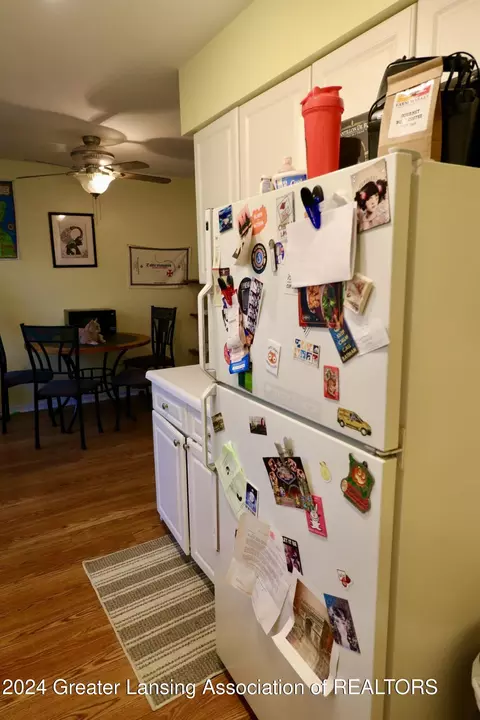 Kitchen - 6327 Beechfield Dr, Lansing, MI 48911 photo 2 of 2