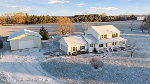 4974 W Taft Rd, Saint Johns, MI 48879