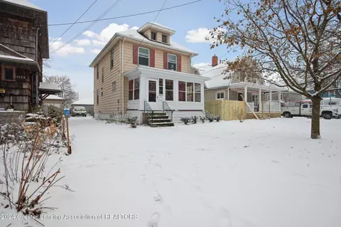 1404 Jerome St, Lansing, MI 48912