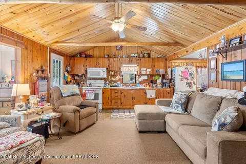 Entry Way - 243 Matilda, Harrison, MI 48625 photo 2 of 3