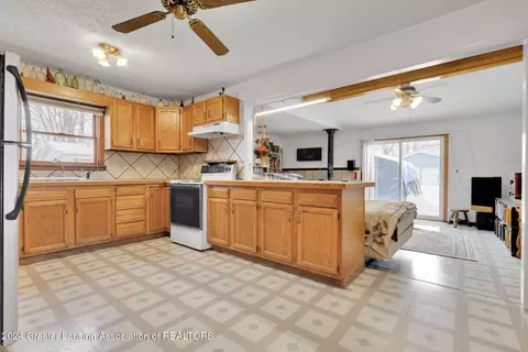 Kitchen - 5765 S Ainger Rd, Olivet, MI 49076 photo 1 of 1