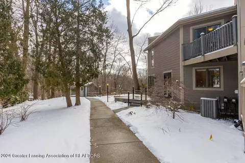 2051 Hamilton Rd, Okemos, MI 48864
