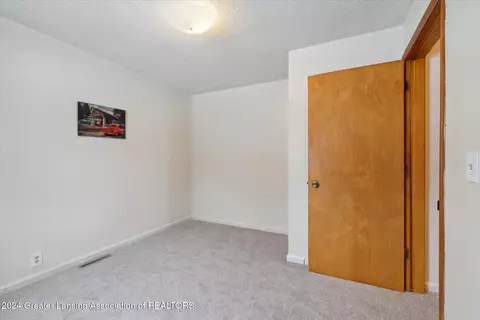 737 Johnson St, Owosso, MI 48867 photo 20