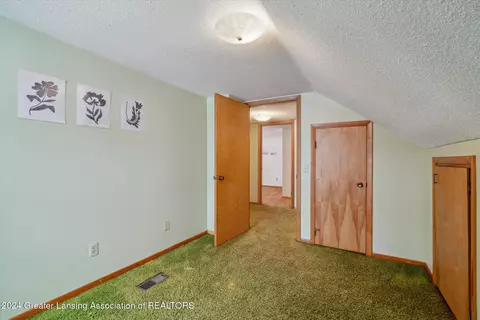 737 Johnson St, Owosso, MI 48867 photo 23
