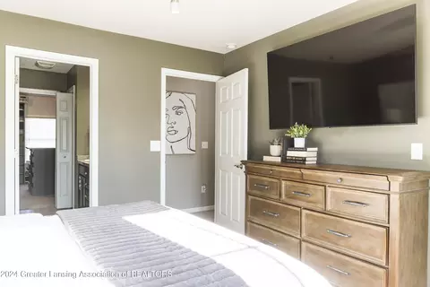 Bedroom - 6780 Thunder Ln, Lansing, MI 48906 photo 6 of 6