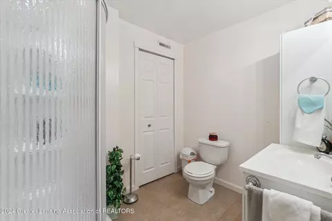 1301 Jackson Dr, Owosso, MI 48867 photo 38