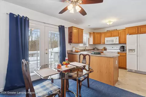 1301 Jackson Dr, Owosso, MI 48867 photo 16