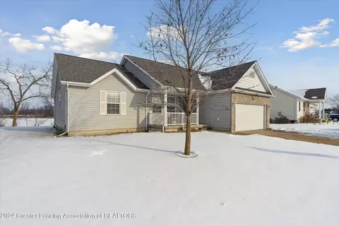 1301 Jackson Dr, Owosso, MI 48867 photo 6
