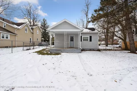 307 E Cass St, Saint Johns, MI 48879 photo 32