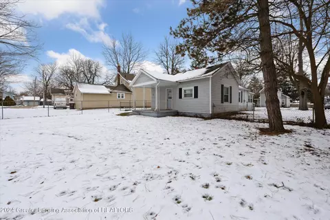 307 E Cass St, Saint Johns, MI 48879 photo 33
