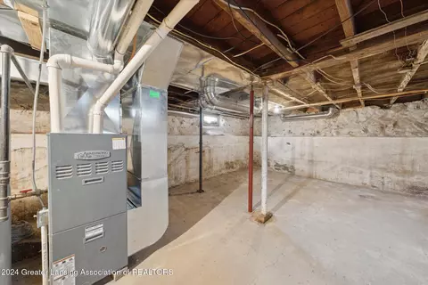 307 E Cass St, Saint Johns, MI 48879 photo 27