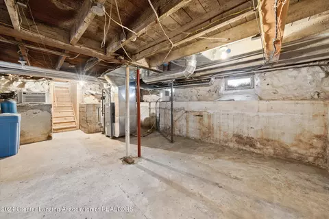 307 E Cass St, Saint Johns, MI 48879 photo 28