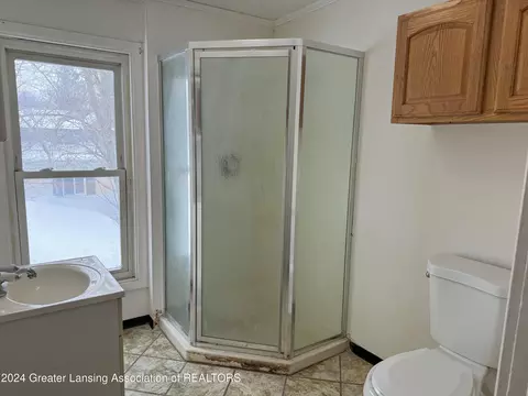 Bath - 122 E Third St, Perry, MI 48872 photo 2 of 2