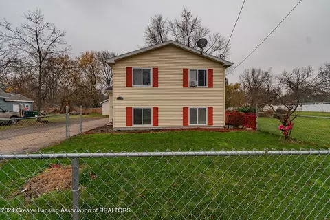 2821 W Jolly Rd, Lansing, MI 48911
