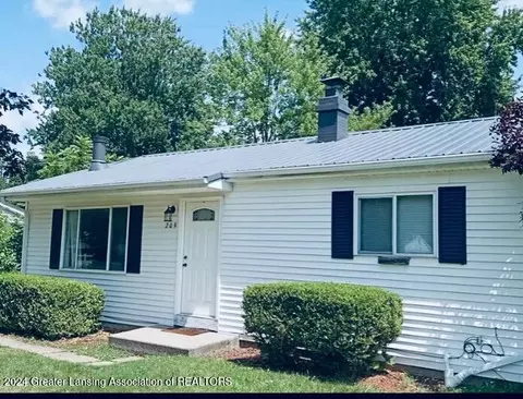 209 Folk St, Potterville, MI 48876