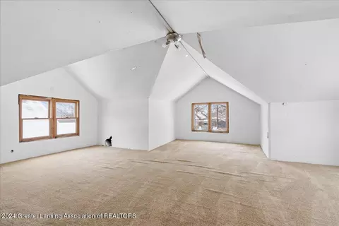 Bedroom - 526 Torrence Ct, Lansing, MI 48910 photo 3 of 4