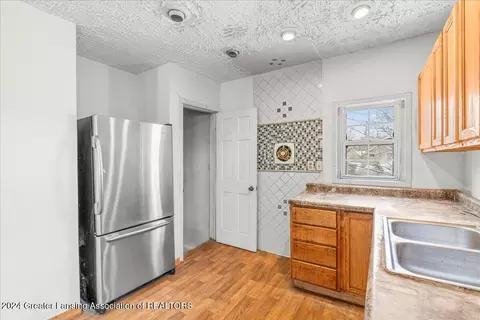 Other - 526 Torrence Ct, Lansing, MI 48910 photo 4 of 6