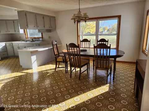 Dining - 11760 W 2nd St, Fowler, MI 48835 photo 1 of 1