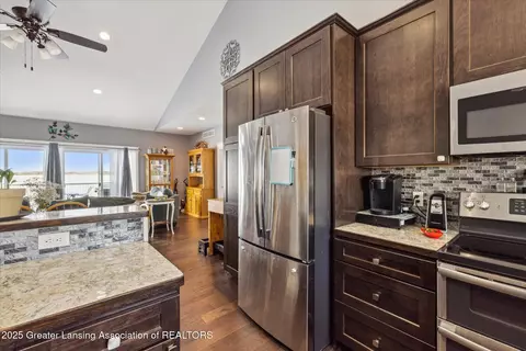 2350 N Watson Rd, Saint Johns, MI 48879 photo 13